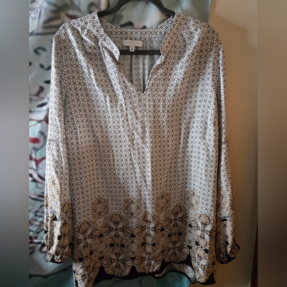 New Directions Elegant Patterned Women's Top NWT - Picture 1 of 8